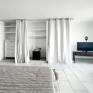 Tierra Wifi Free Private Bathroom , Town Appartamento